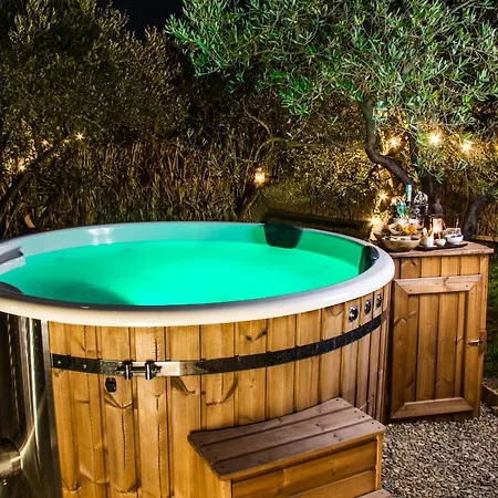 Luxuszelt 2 Cuori E 1 Yurta Glamping In Tuscany - Adults Only