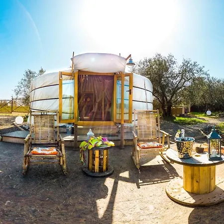 2 Cuori E 1 Yurta Glamping In Tuscany - Adults Only
