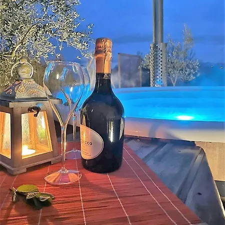 2 Cuori E 1 Yurta Glamping In Tuscany - Adults Only Luxury tent