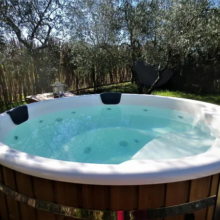 Luxury tent 2 Cuori E 1 Yurta Glamping In Tuscany - Adults Only