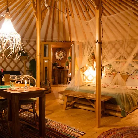 Lüks kamp alanı 2 Cuori E 1 Yurta Glamping In Tuscany - Adults Only *