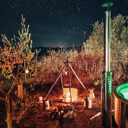 Lüks kamp alanı 2 Cuori E 1 Yurta Glamping In Tuscany - Adults Only *