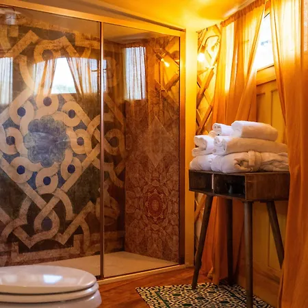 2 Cuori E 1 Yurta Glamping In Tuscany - Adults Only * Asciano
