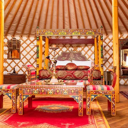 2 Cuori E 1 Yurta Glamping In Tuscany - Adults Only Lüks kamp alanı Asciano